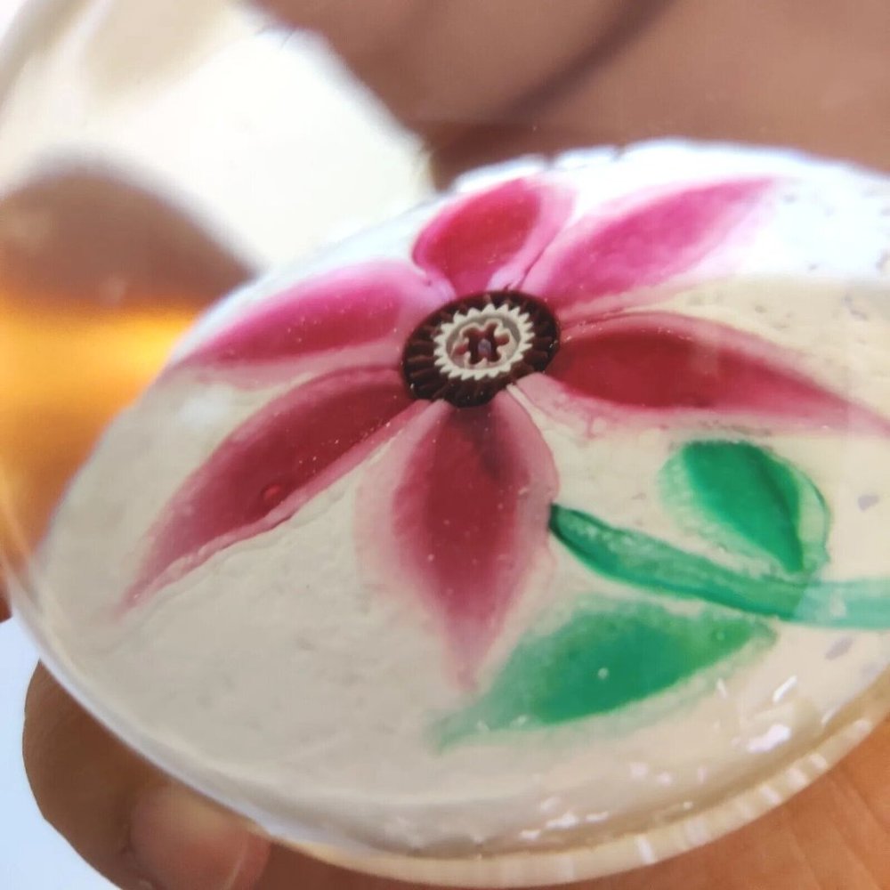 Murano Glass? LAMPWORK Poinsettia FLOWER Marshmallow White "SNOW" Paperweight - Picture 7 of 13